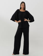 Conjunto Celeste Preto