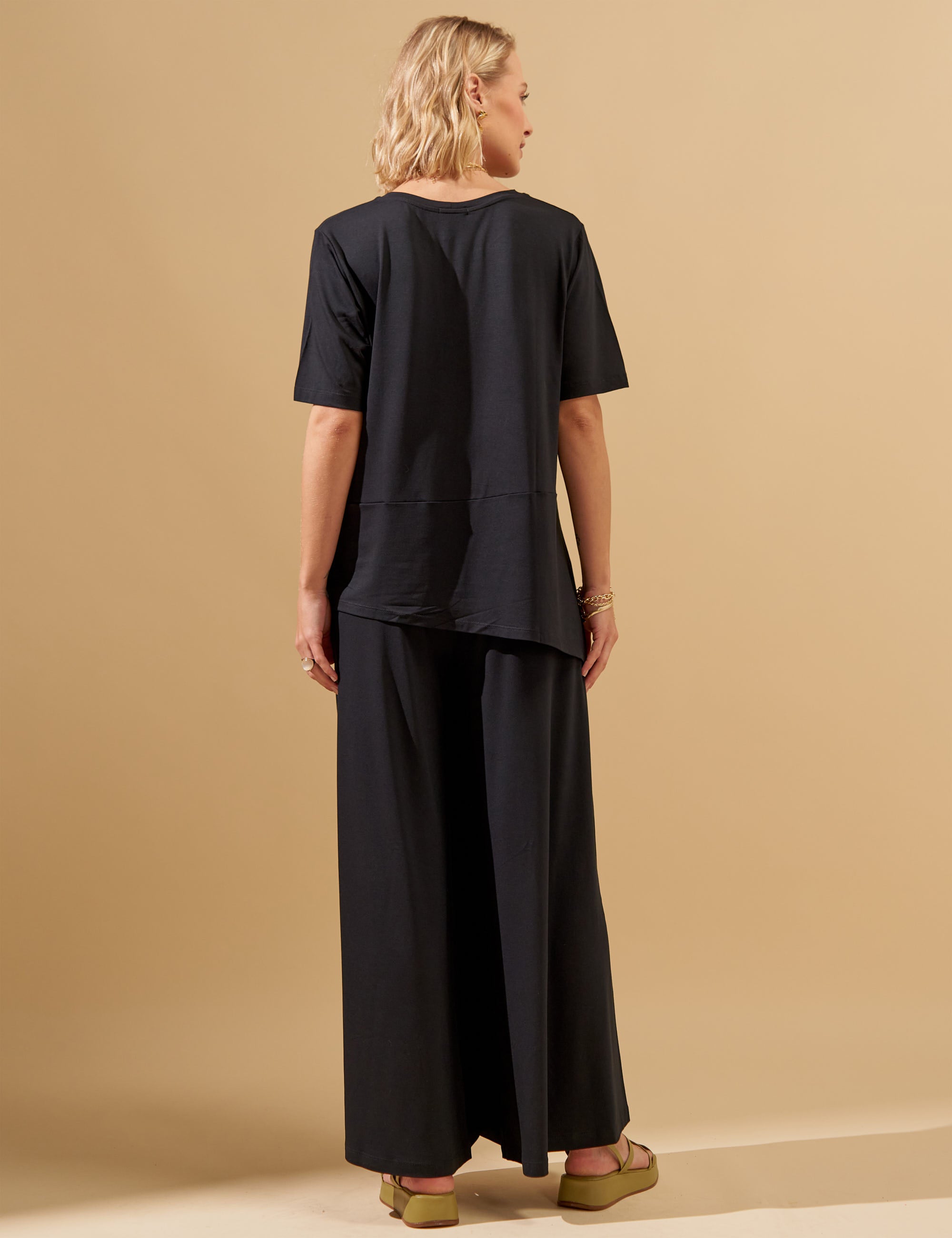 Conjunto Diane Preto