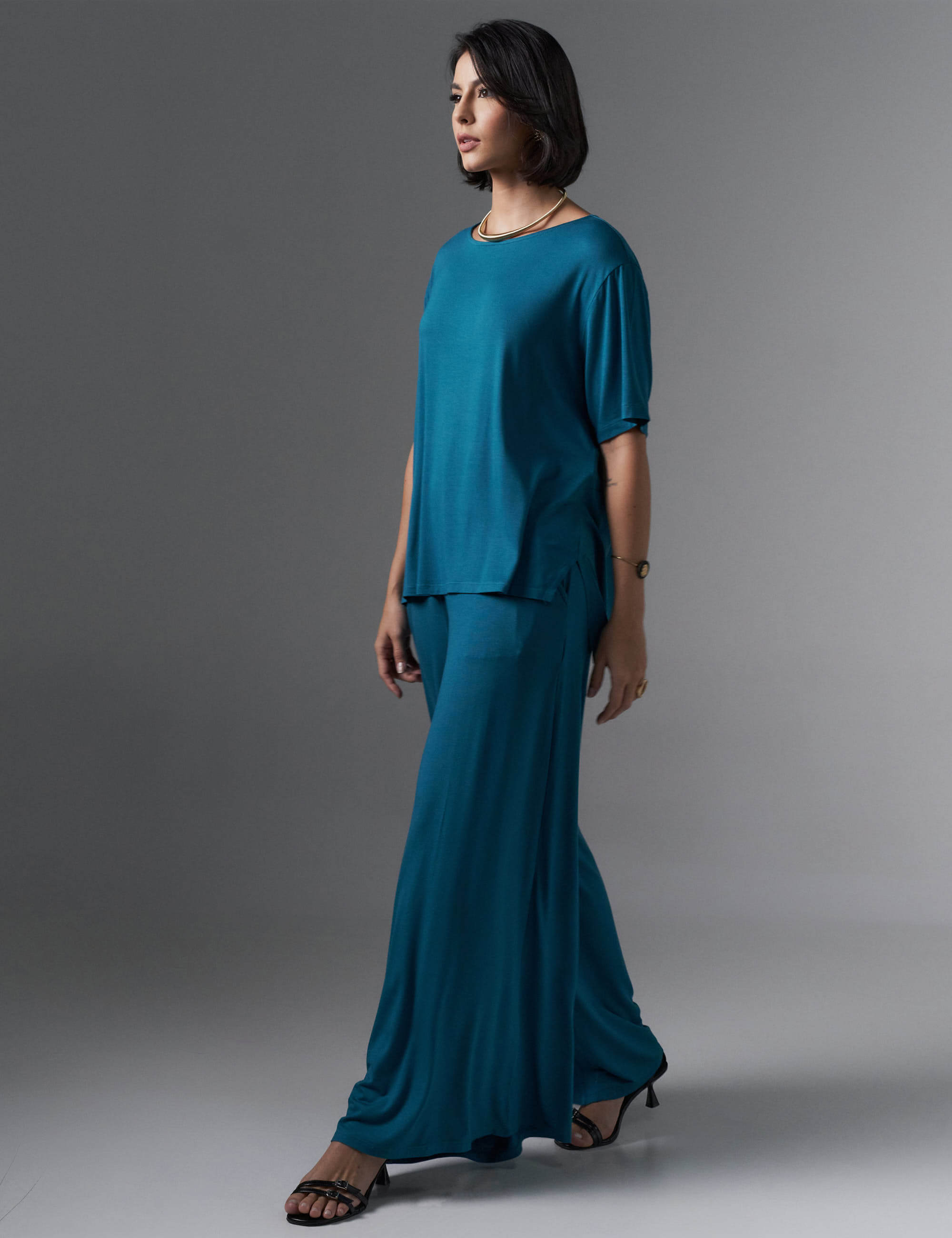 Conjunto Erica Azul Gótico