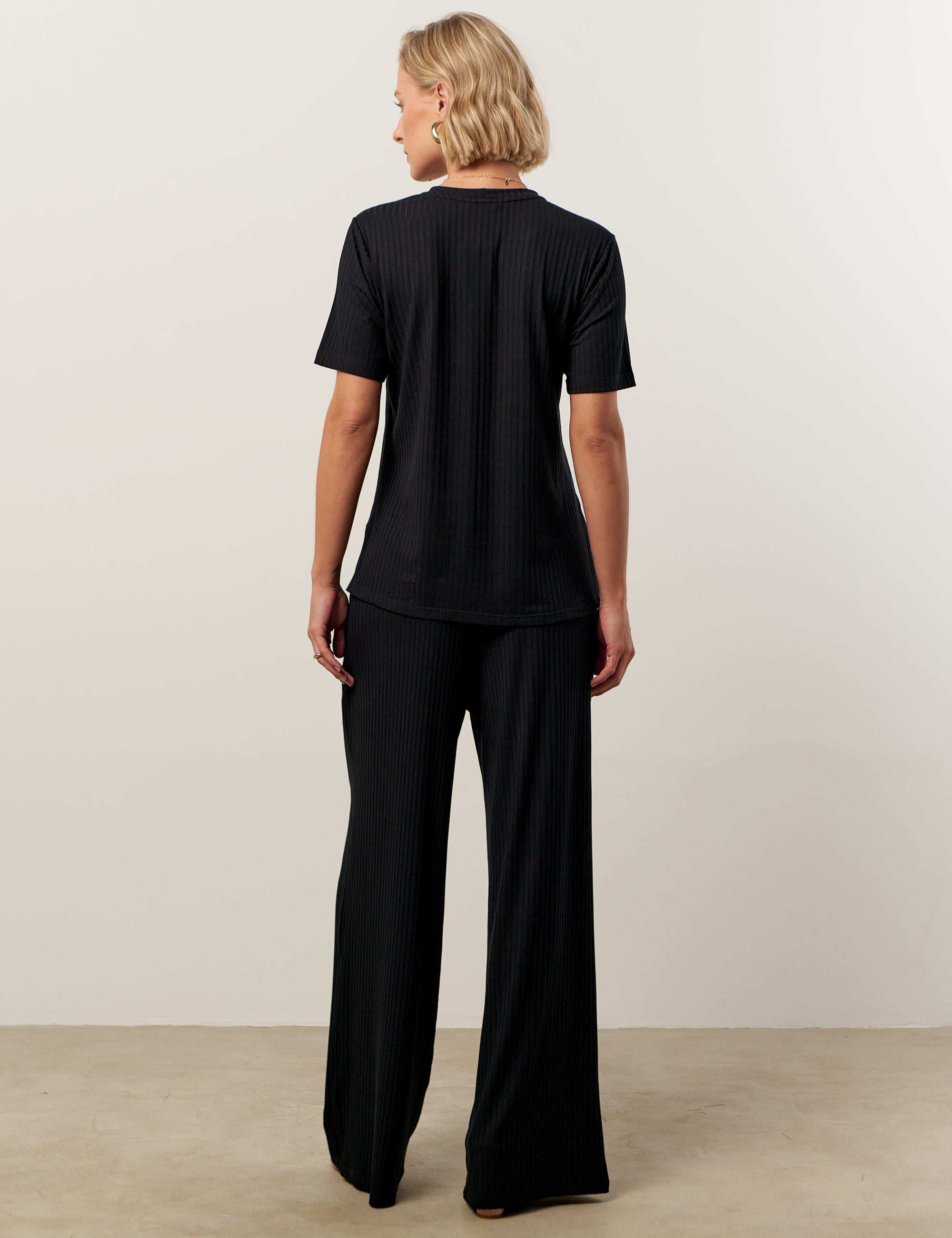 Blusa Canelado Henriqueta Preto