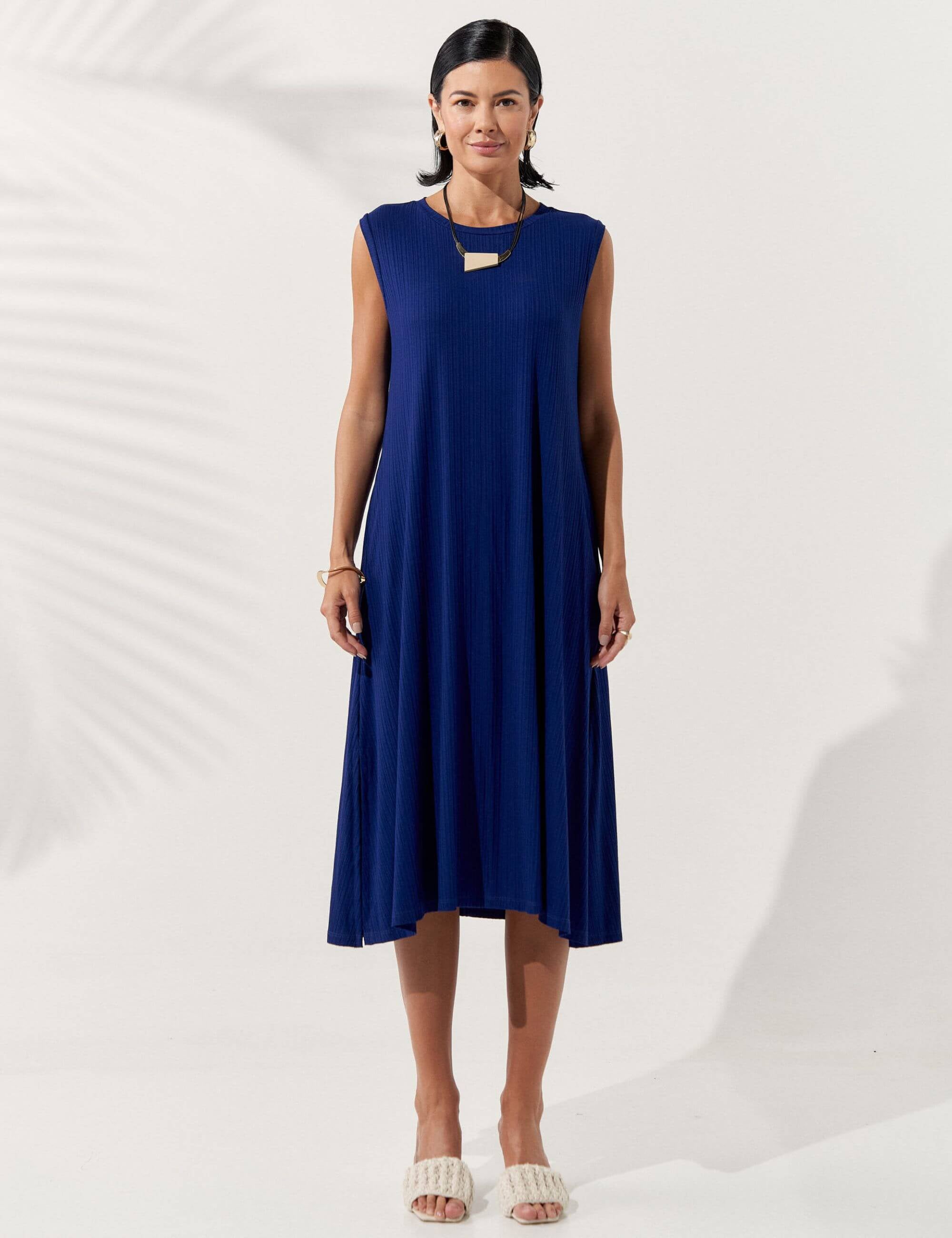 Vestido Canelado Nayla Azul Profundo