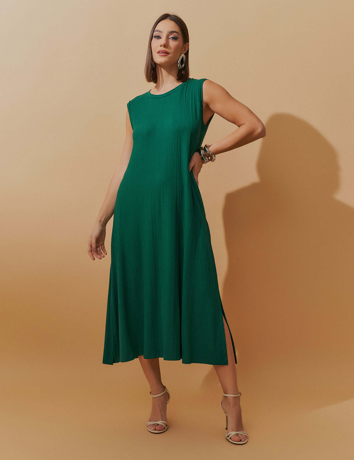 Vestido Canelado Nayla Verde Castanheira