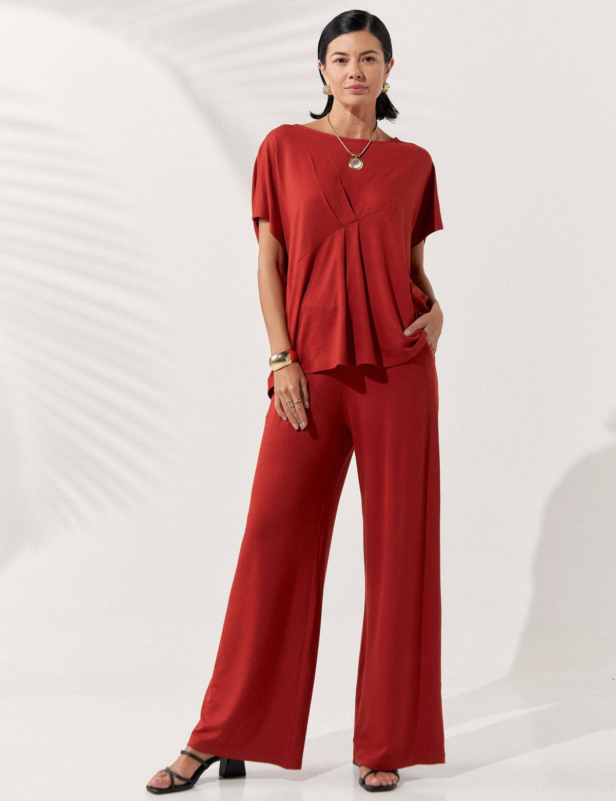 Conjunto Vicenza Nara Marrom Galápagos