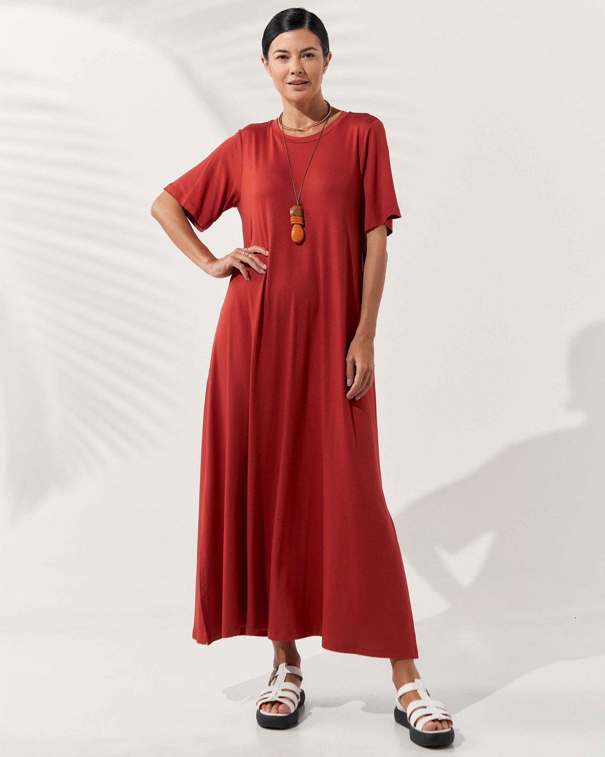 Vestido Noelle Marrom Galápagos