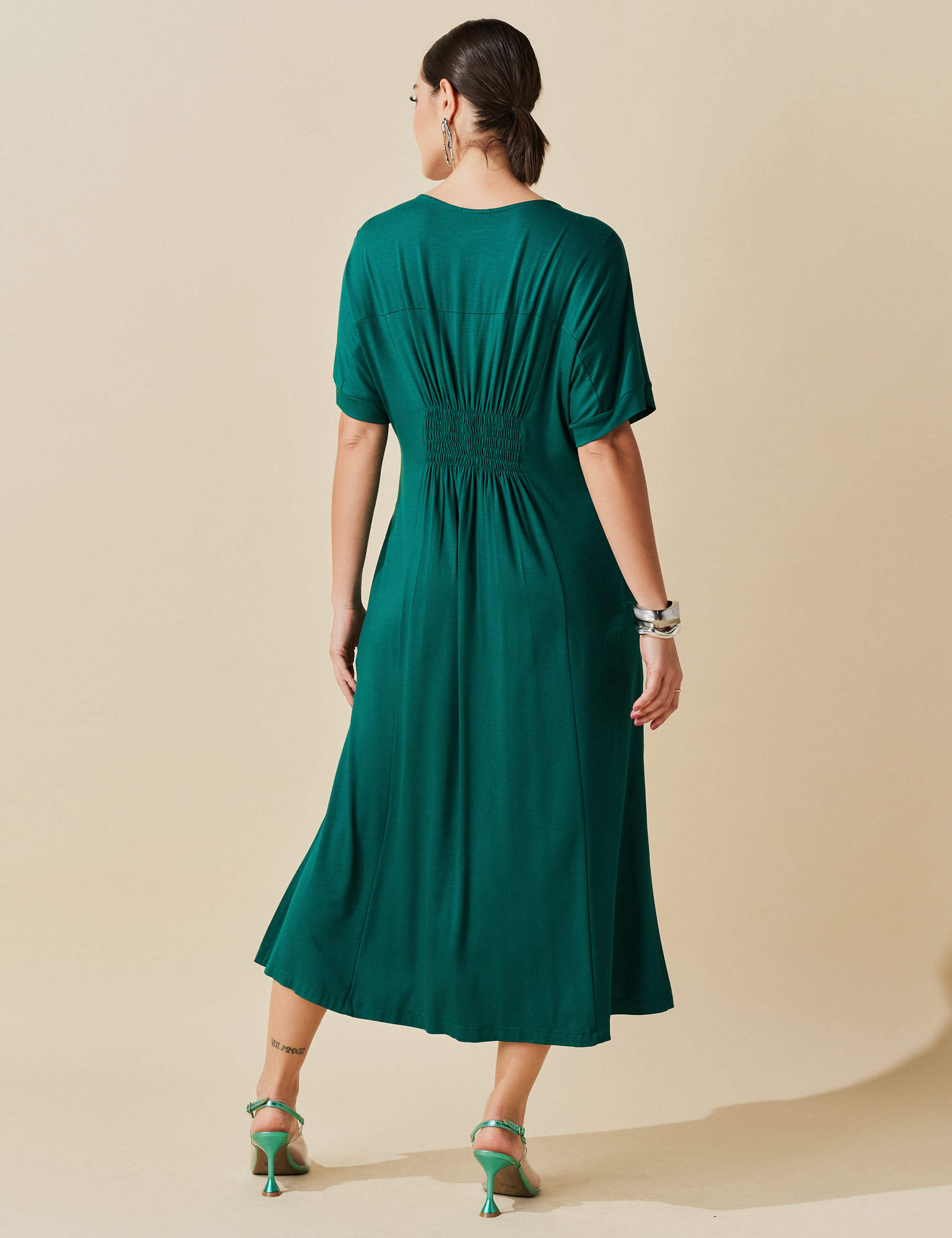 Vestido Odória Verde Castanheira