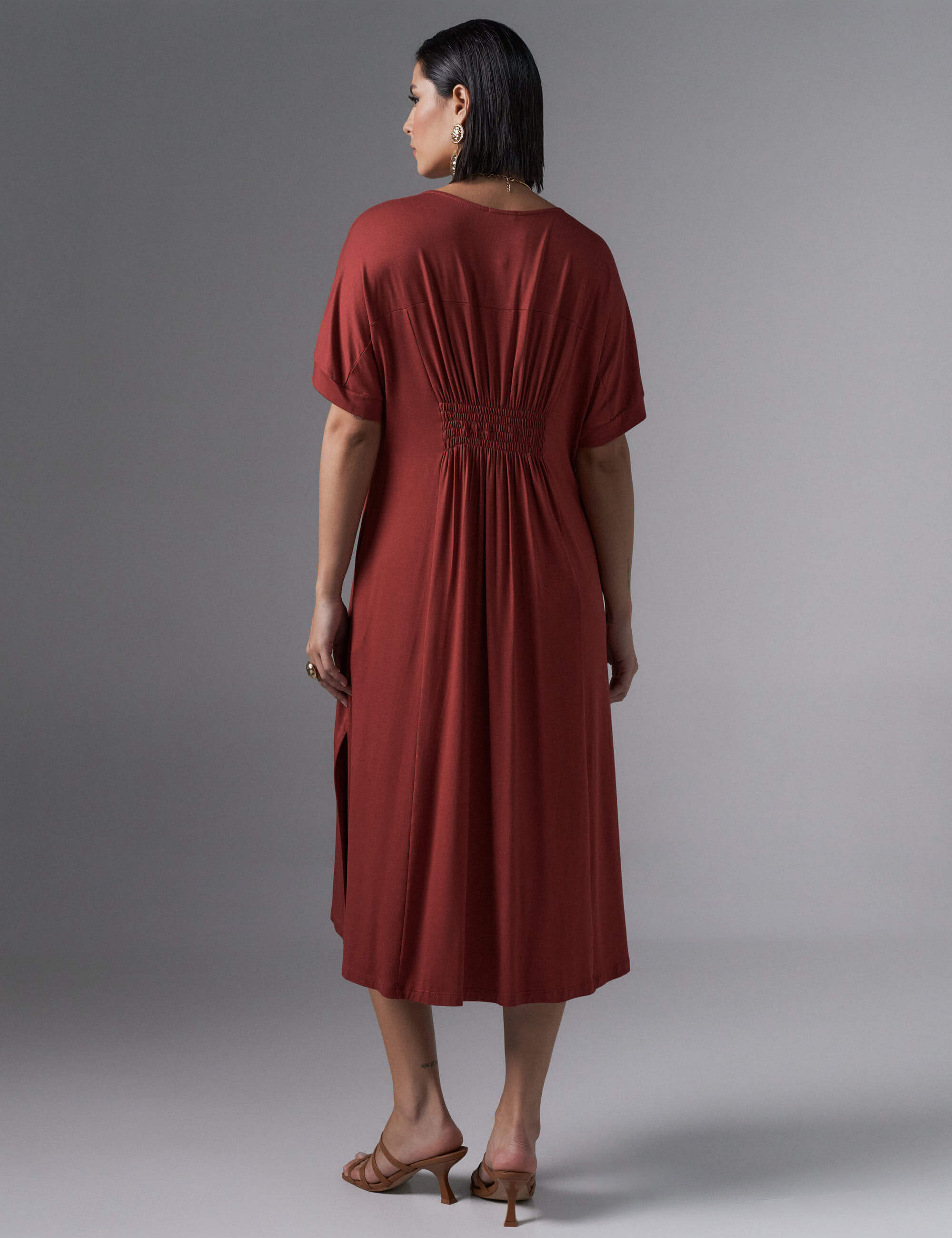 Vestido Odória Marrom Galápagos