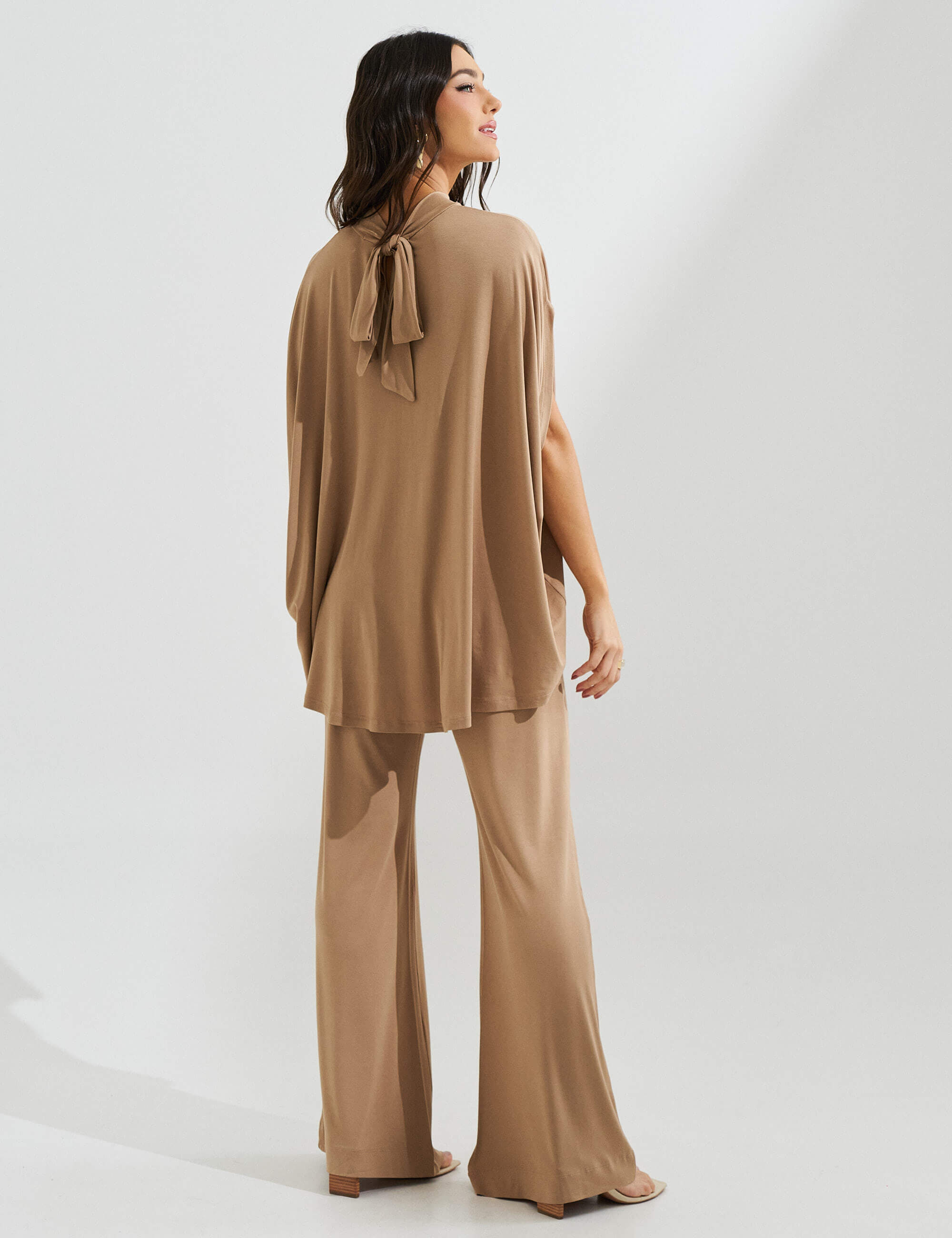 Conjunto Penina Bege Awake