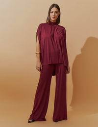 Conjunto Penina Bordo