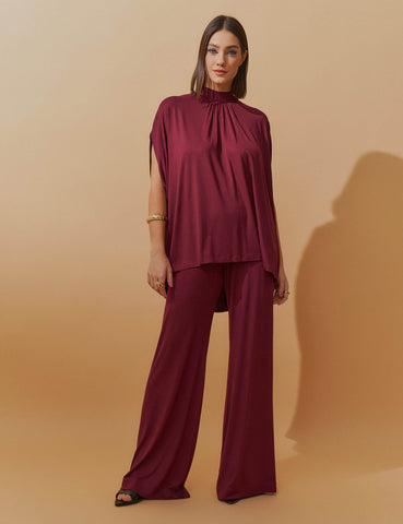 Conjunto Penina Bordo