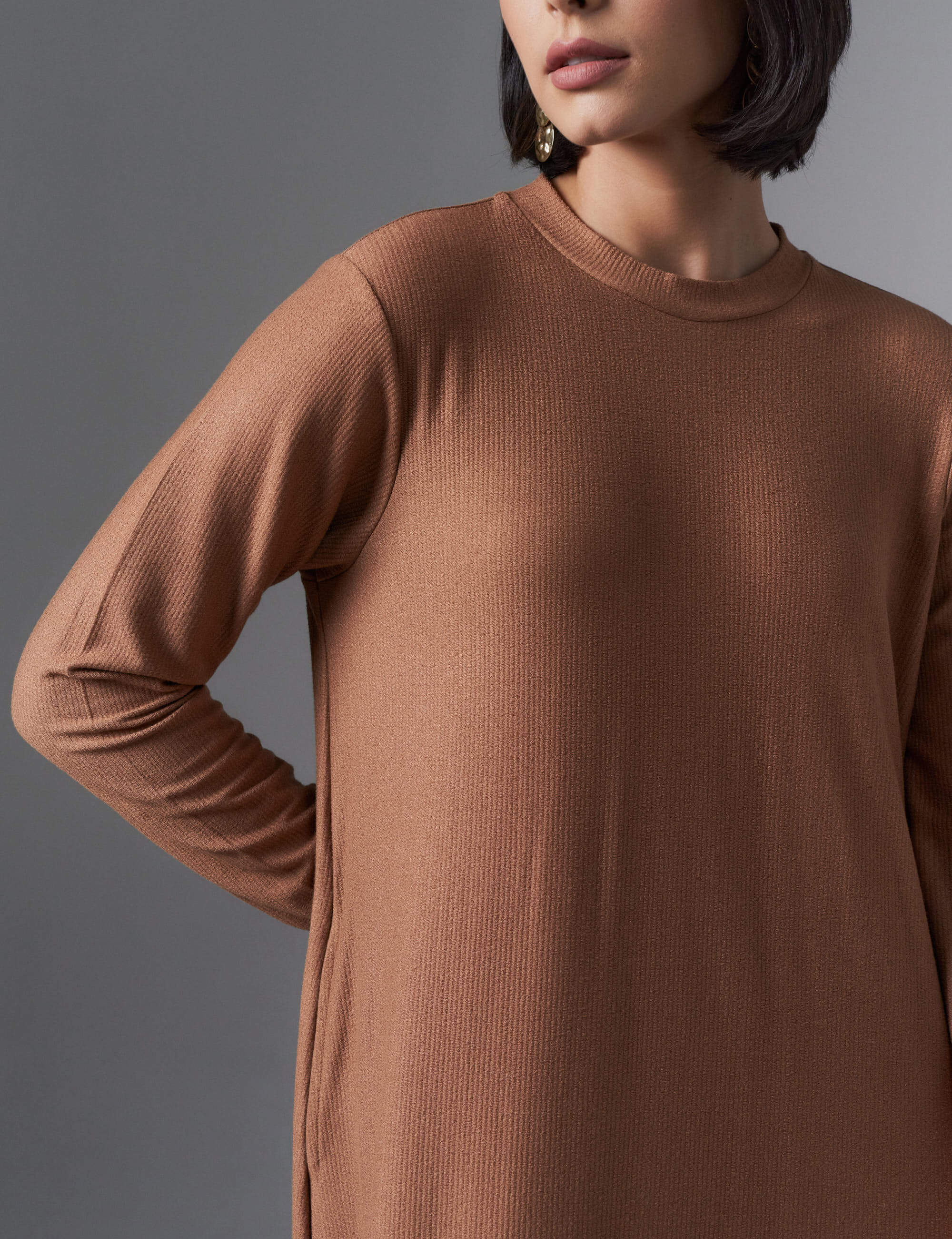 Vestido Creponado Regia Caramelo Nougat