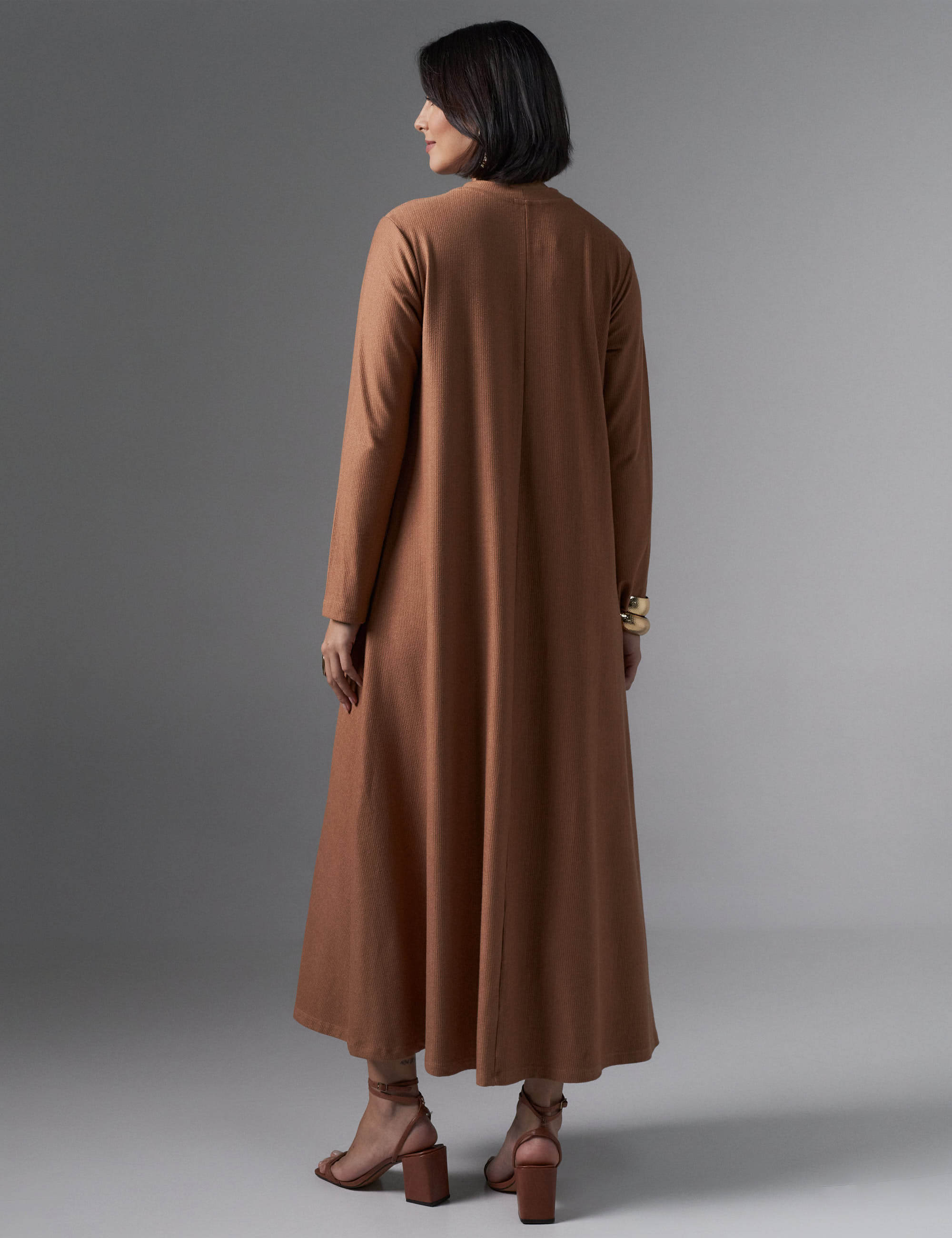 Vestido Creponado Regia Caramelo Nougat