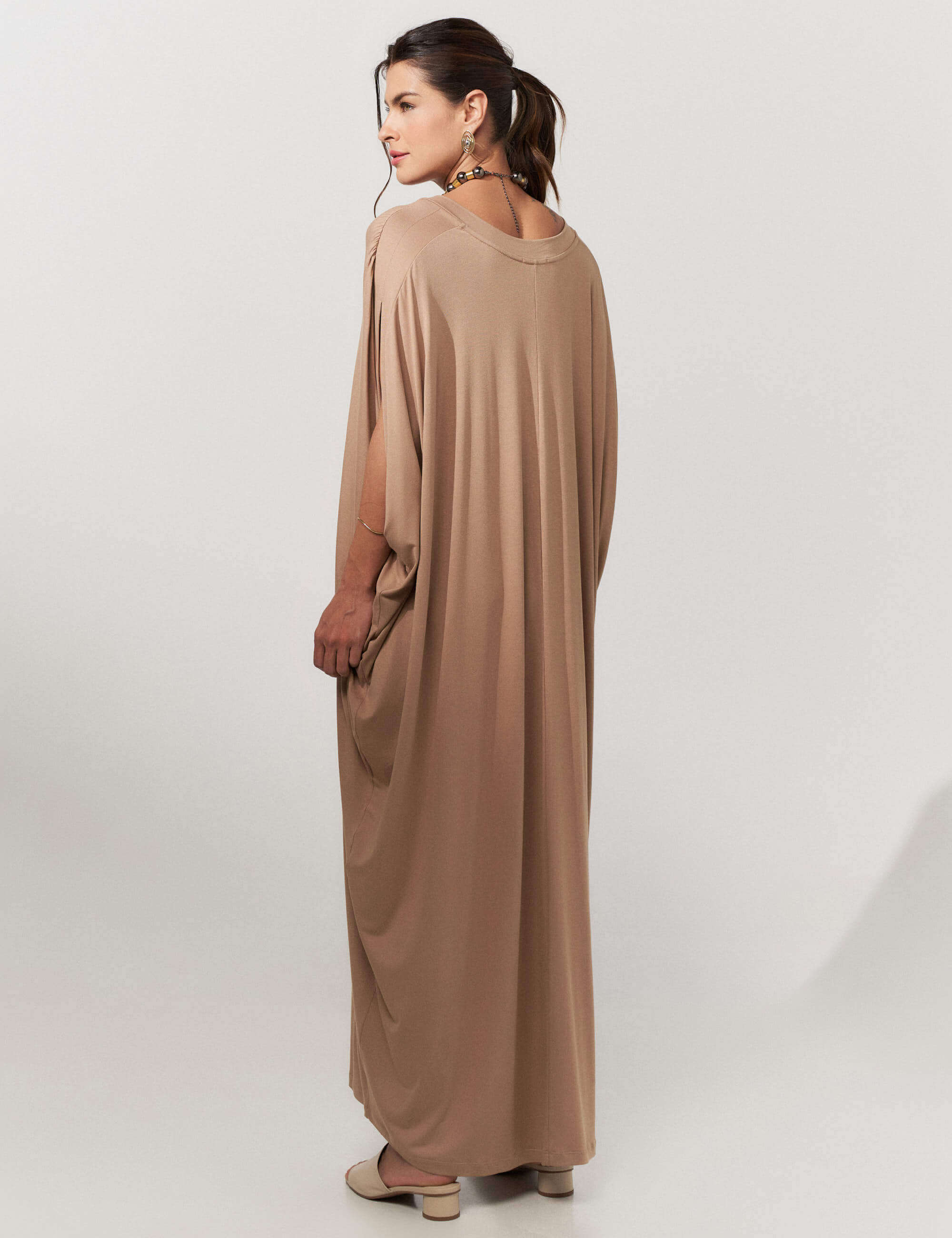 Vestido Suelen Bege Awake
