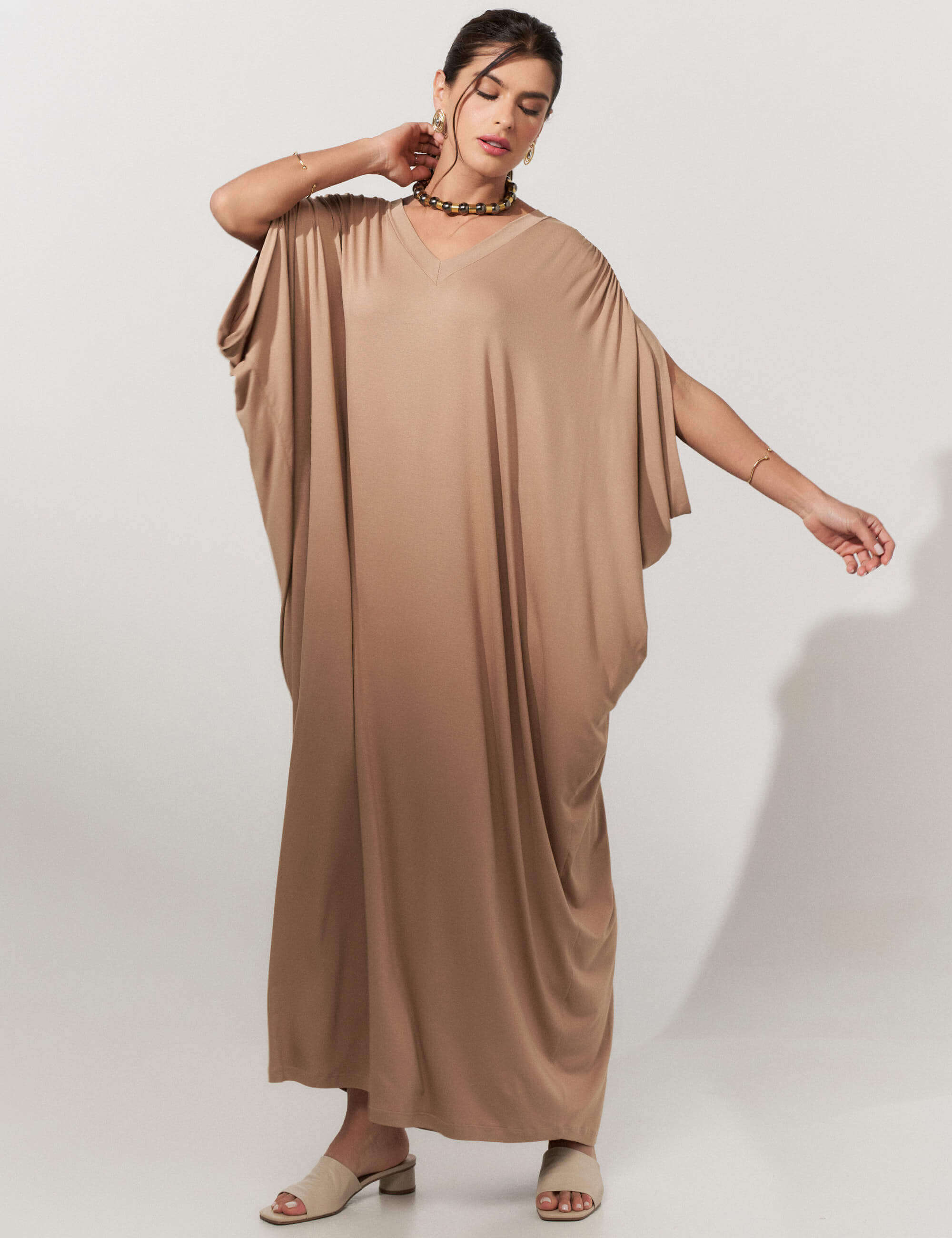 Vestido Suelen Bege Awake