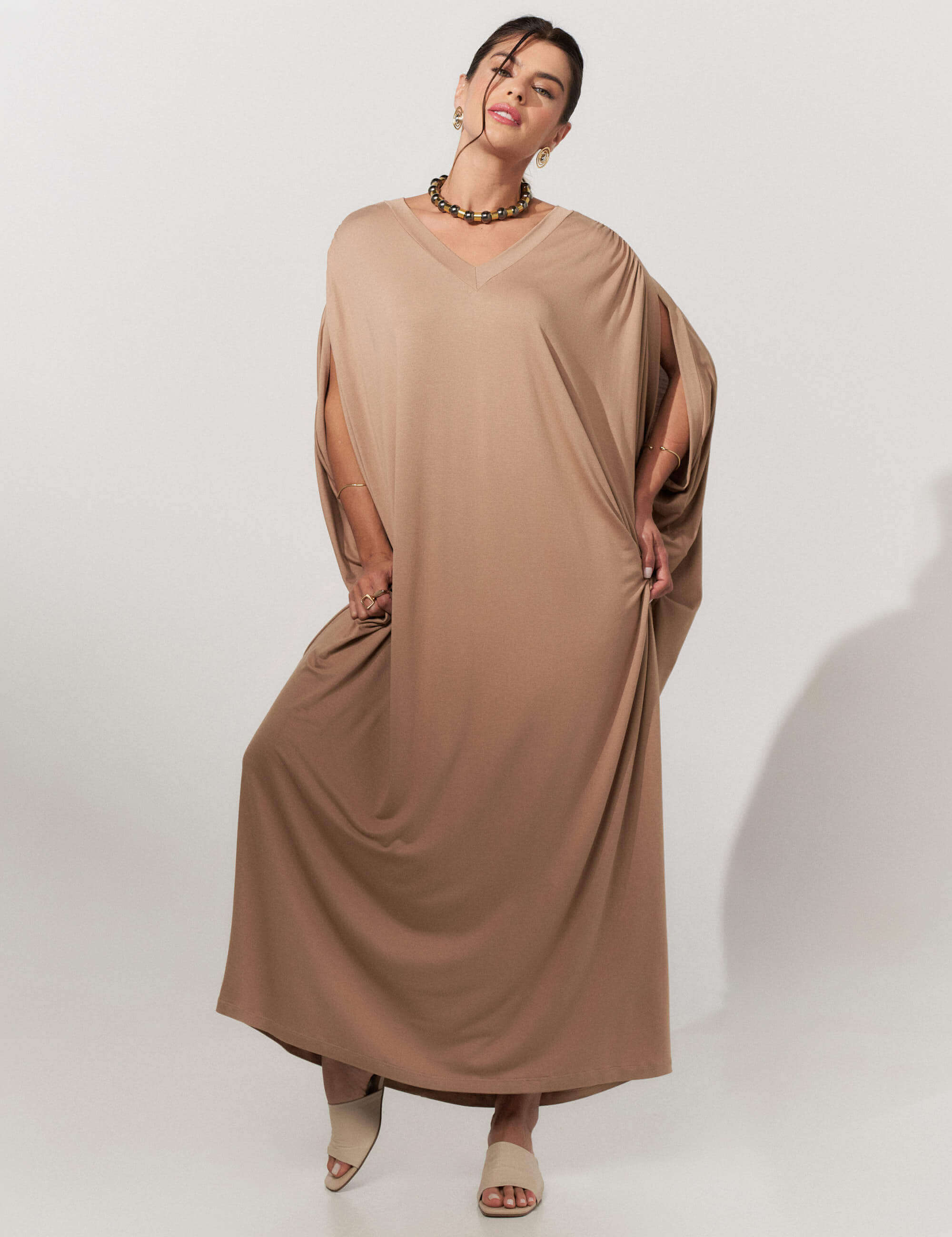 Vestido Suelen Bege Awake
