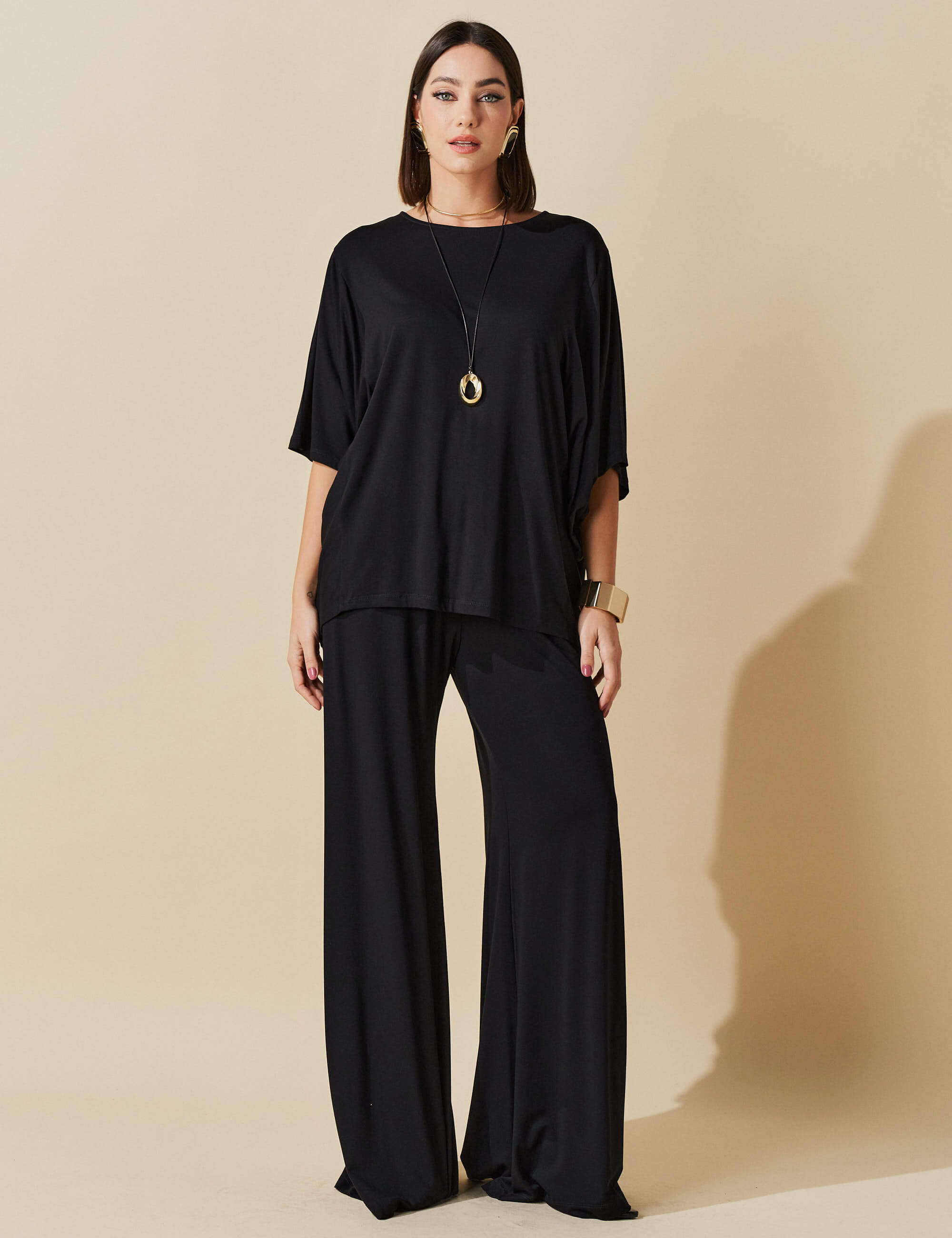 Conjunto Titania Preto