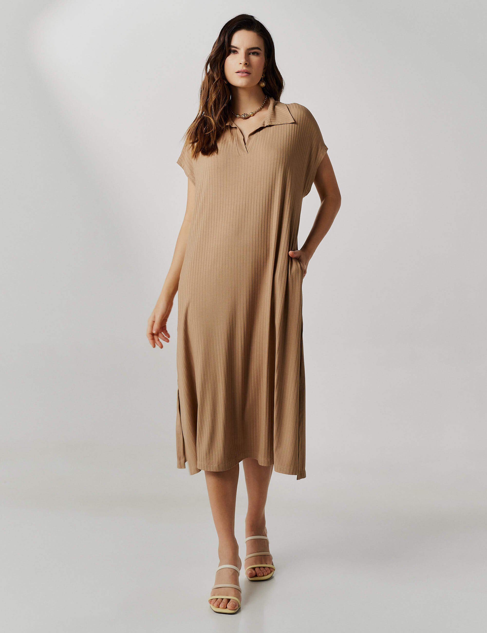 Vestido Canelado Vitoria Bege Awake
