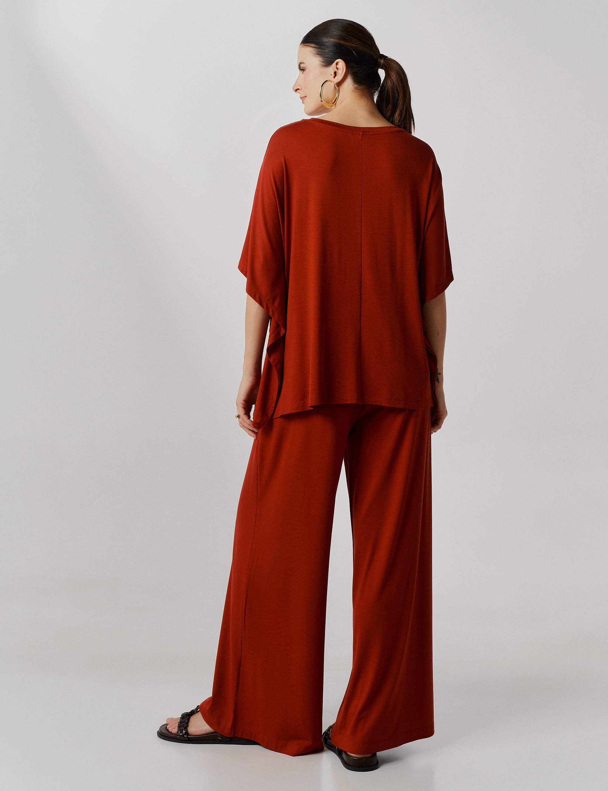 Conjunto Verena Marrom Galápagos