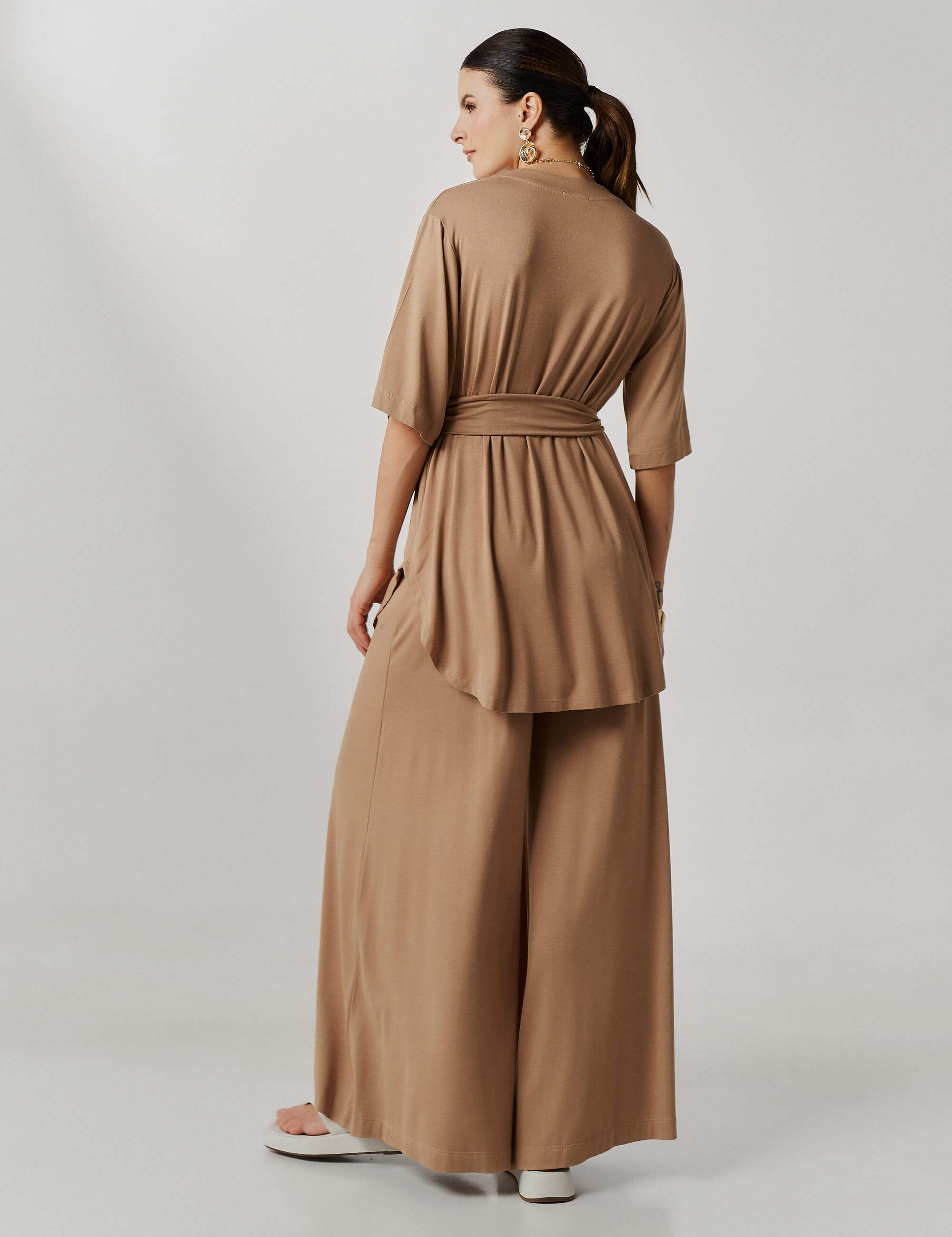 Conjunto Vana Bege/ Off White