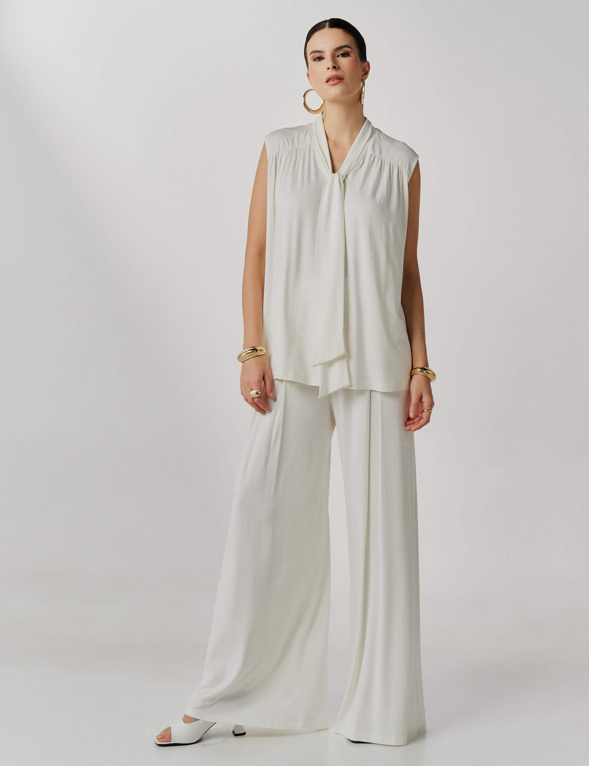 Conjunto Vika Off White
