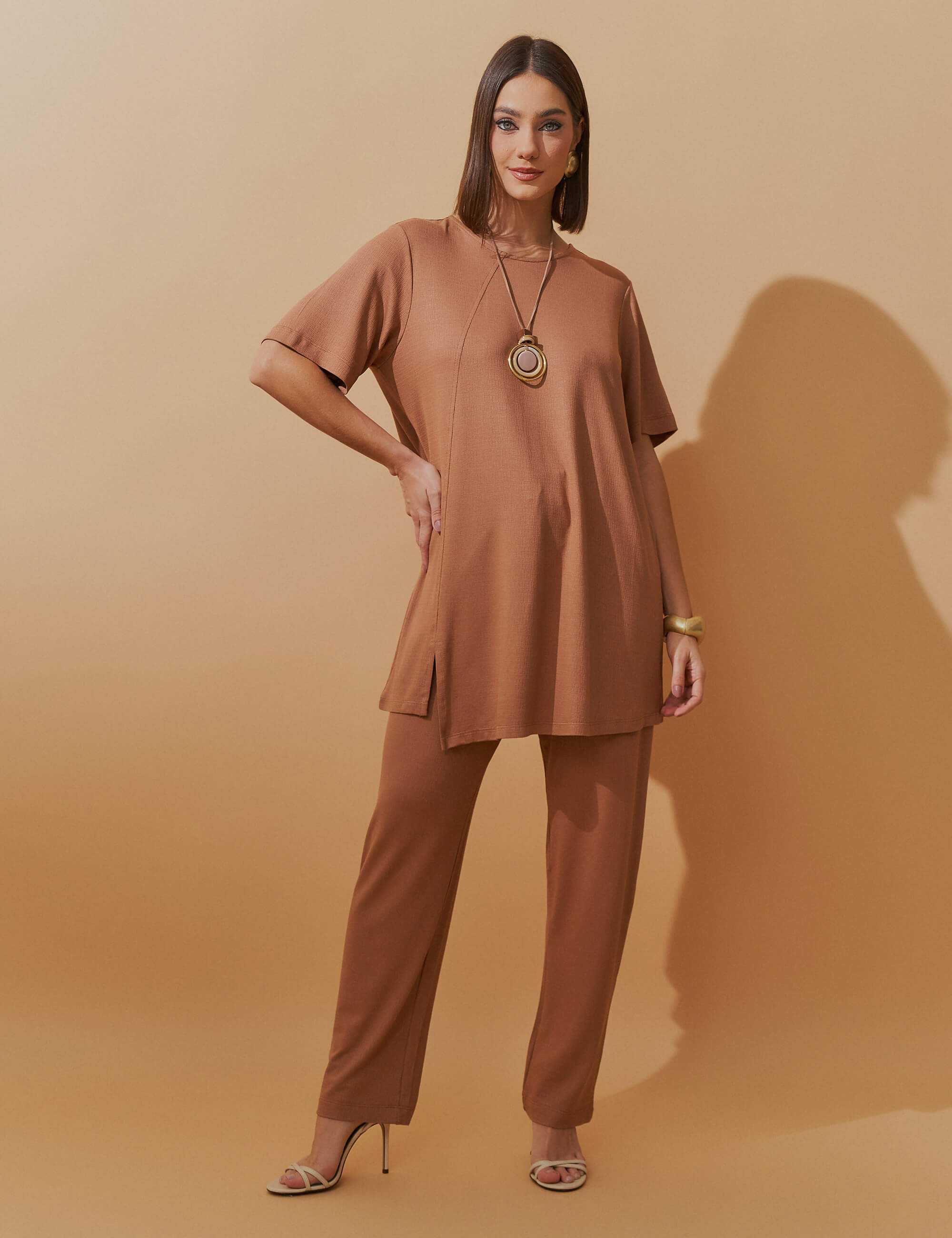 Conjunto Vicenza Arlet Mocha Mousse