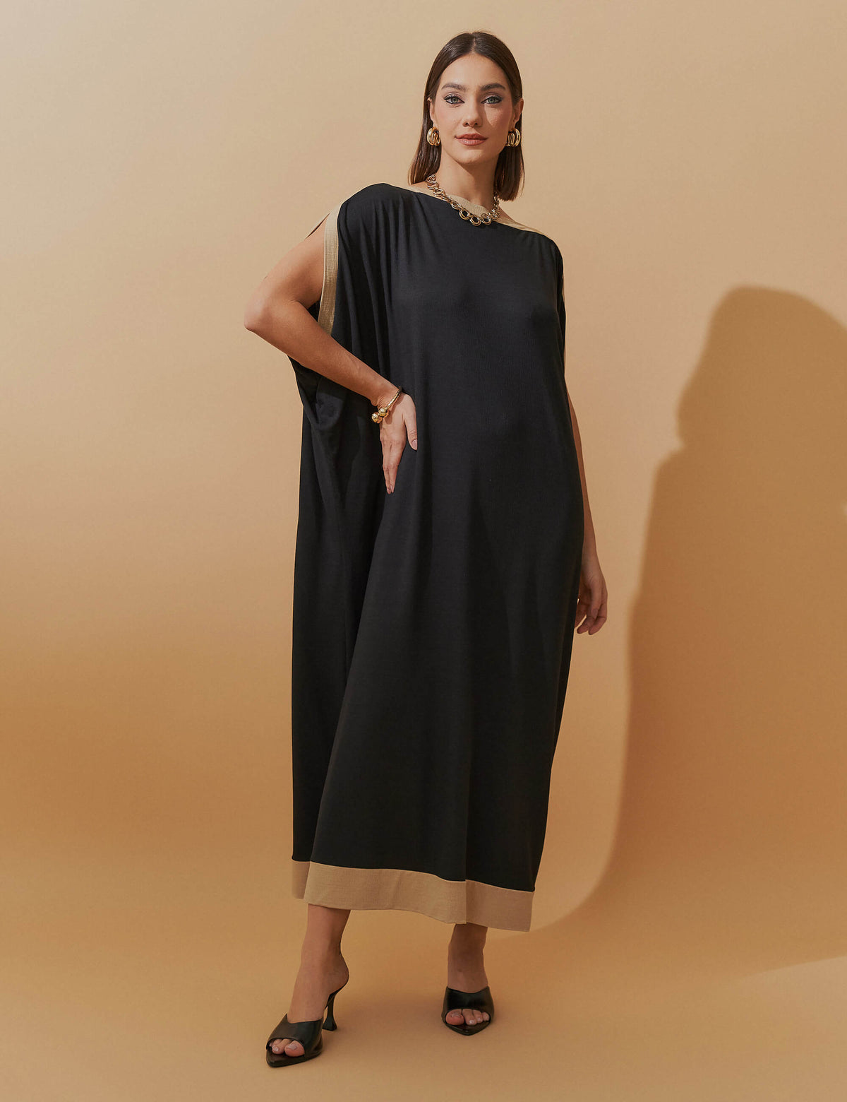 Vestido Vicenza Abby Preto/ Bege