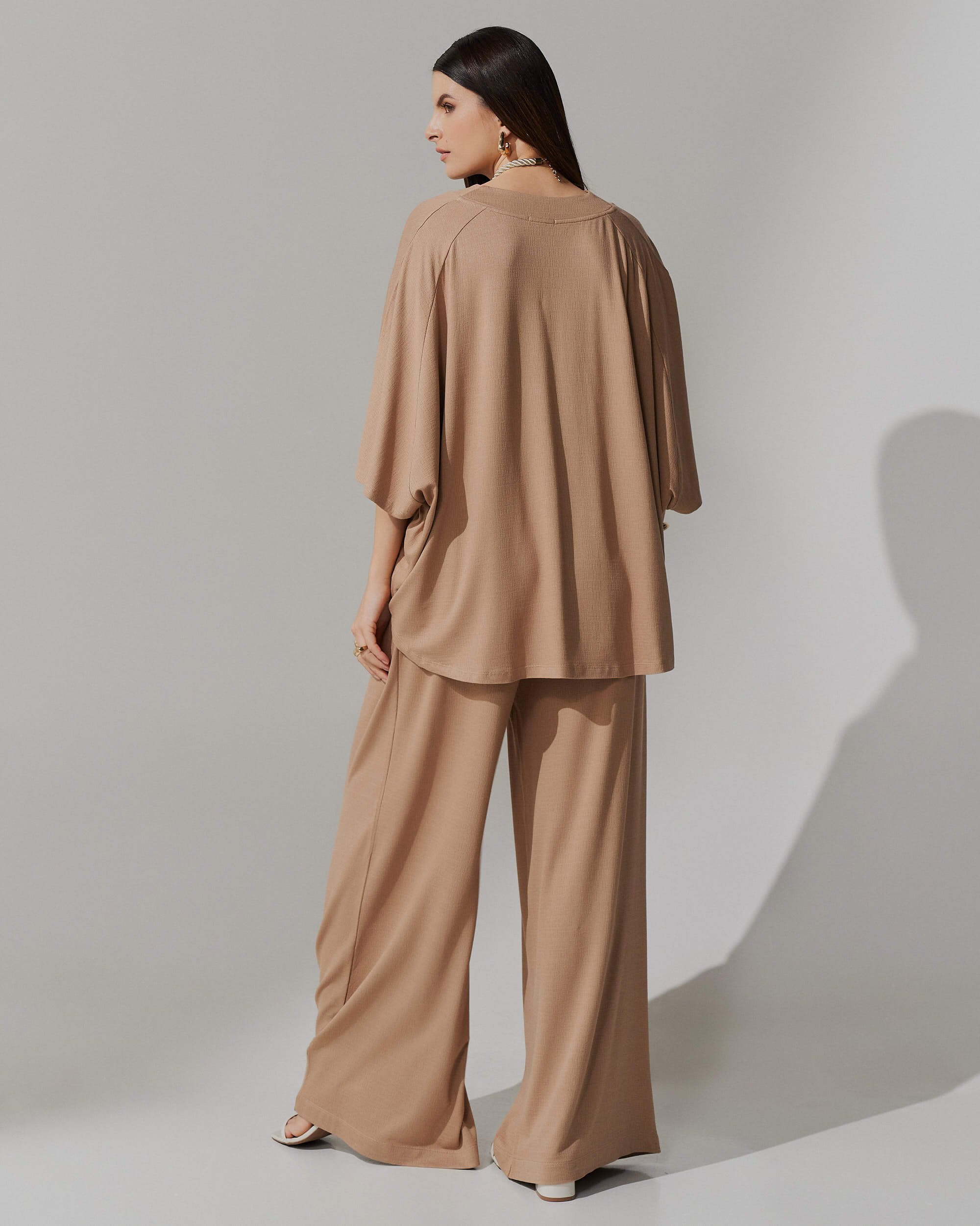 Conjunto Vicenza Azalea Bege Awake
