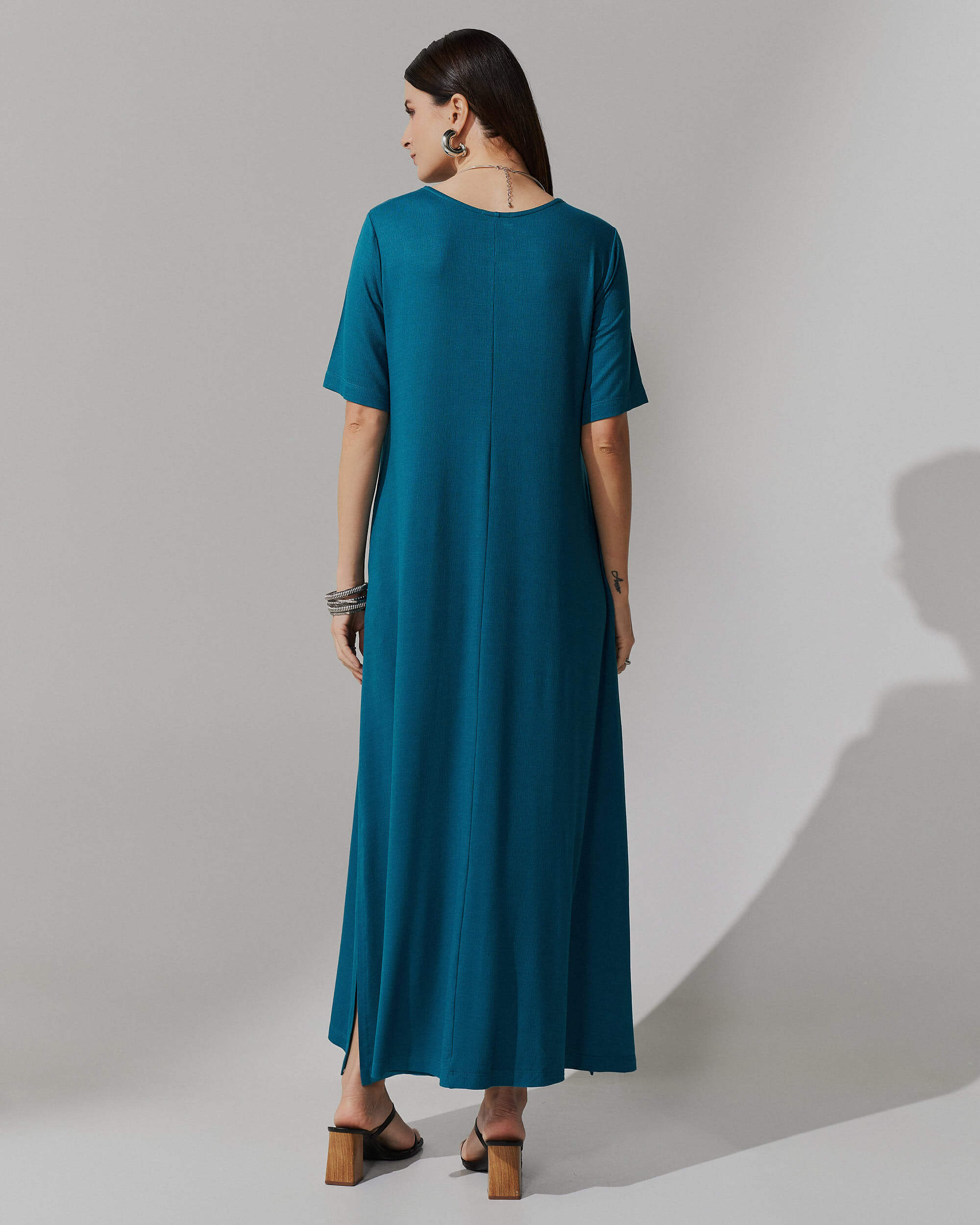 Vestido Vicenza Alinda Azul Gótico