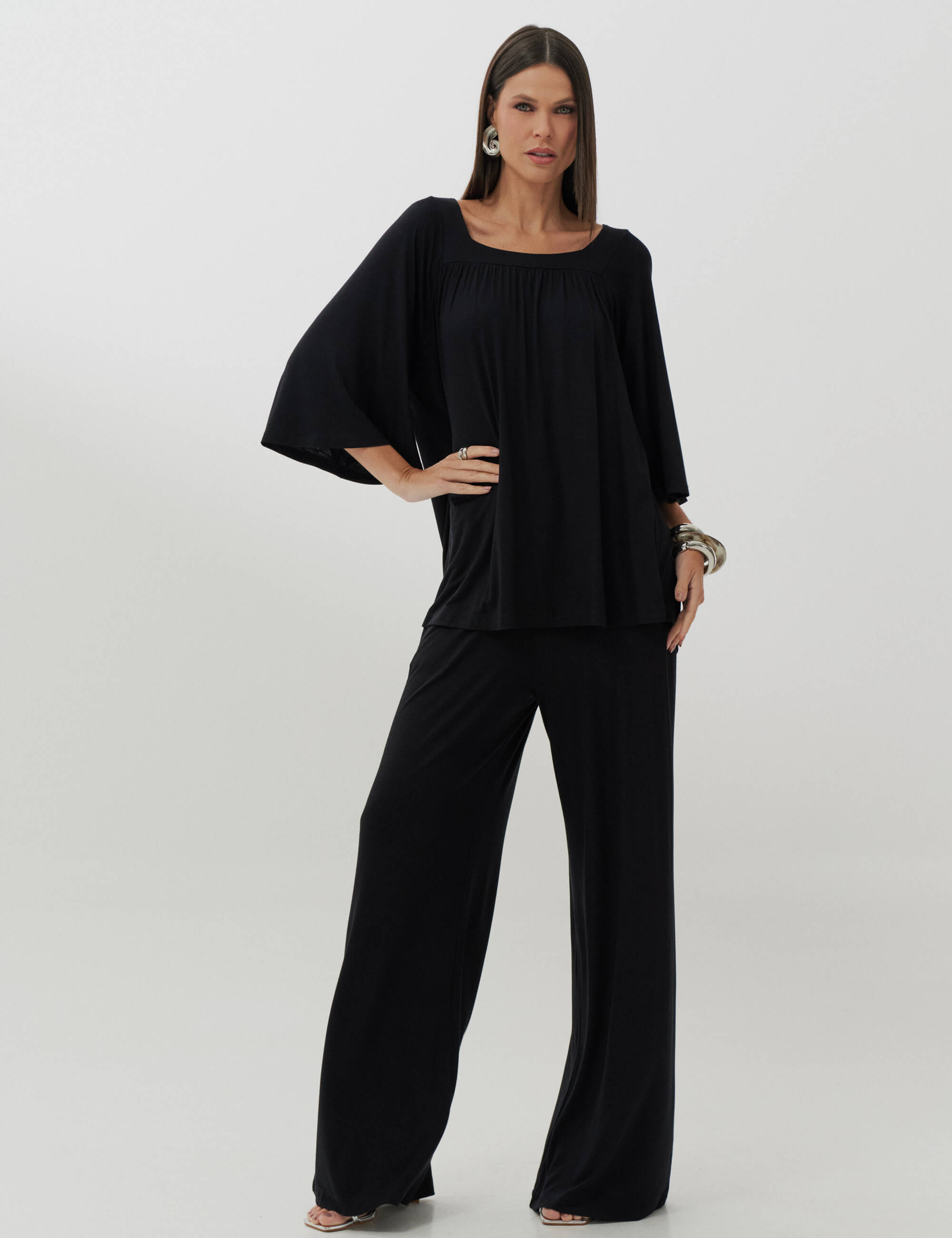 Conjunto Celeste Preto