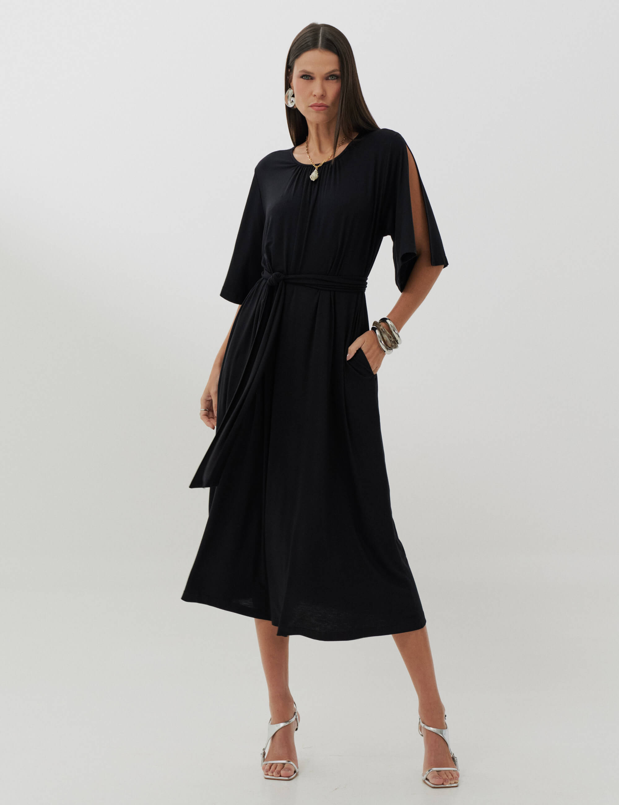 Vestido Clecia Preto