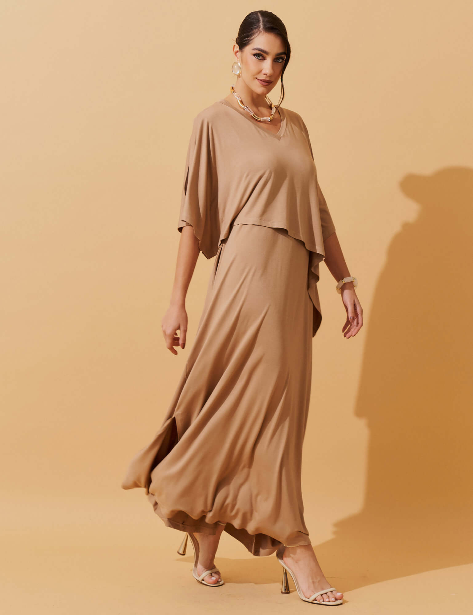 Vestido Diamela Bege Awake
