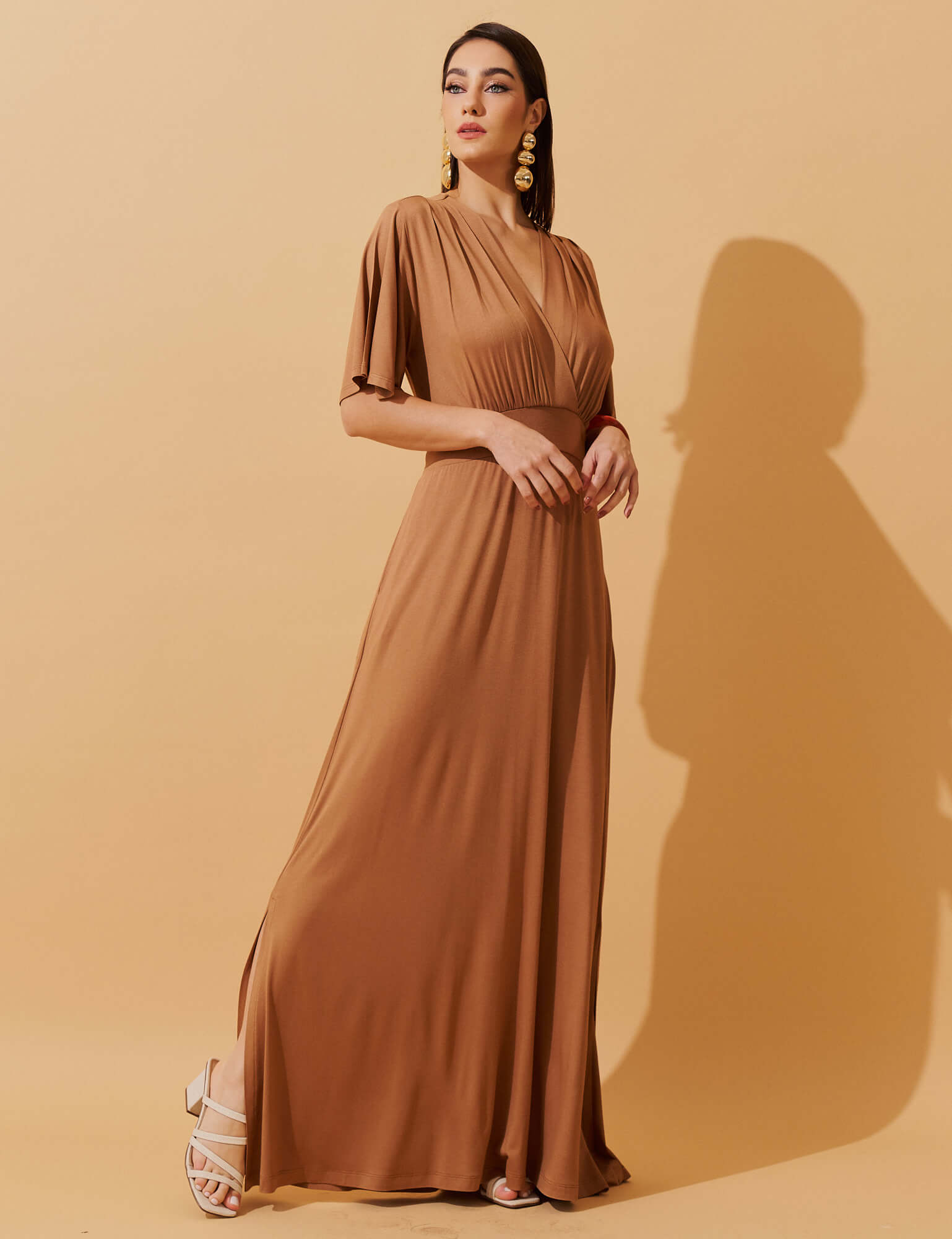 Vestido Divina Mocha Mousse