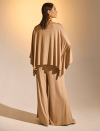 Conjunto Fiorela Bege Awake