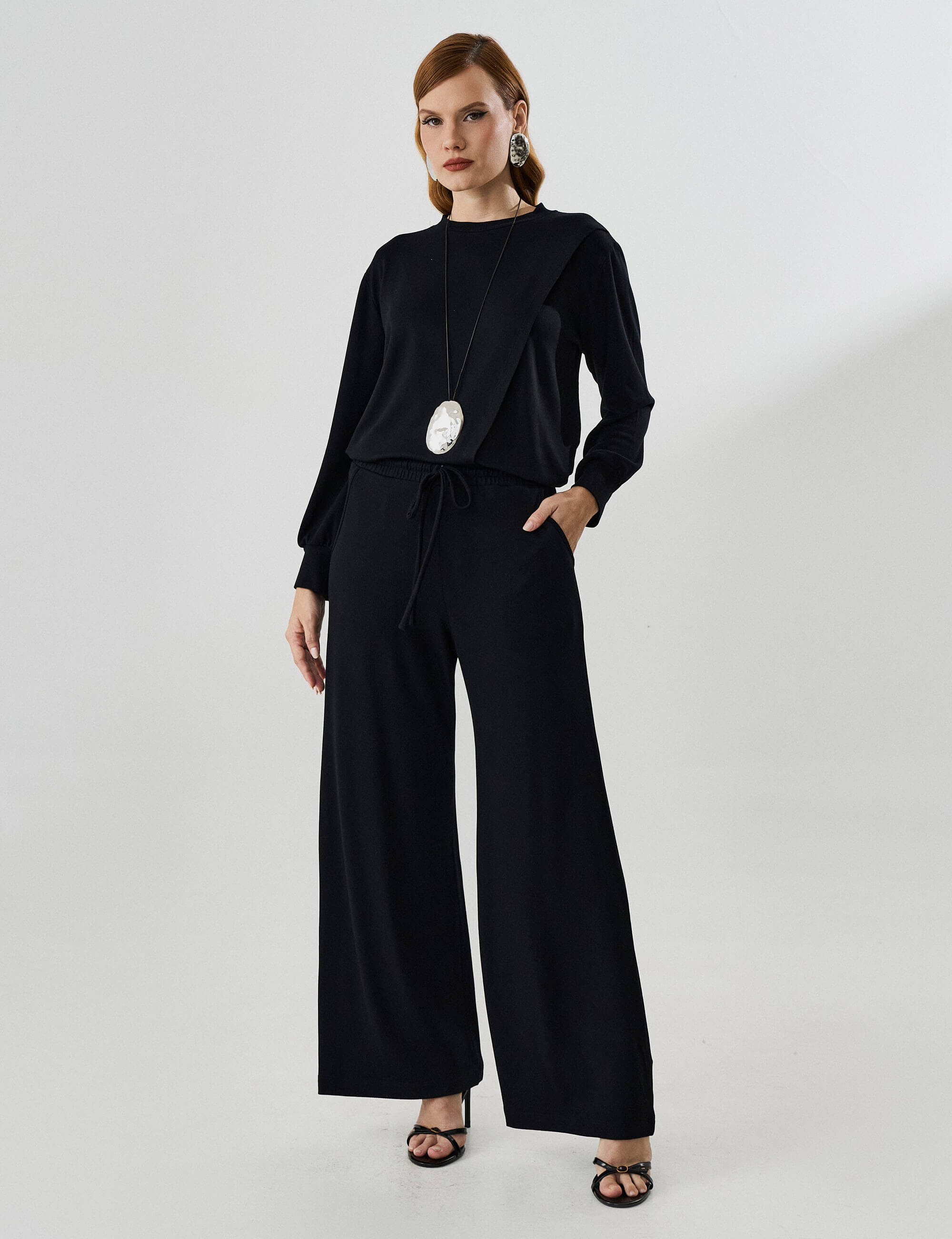 Calça Copenhagem Magali Preto