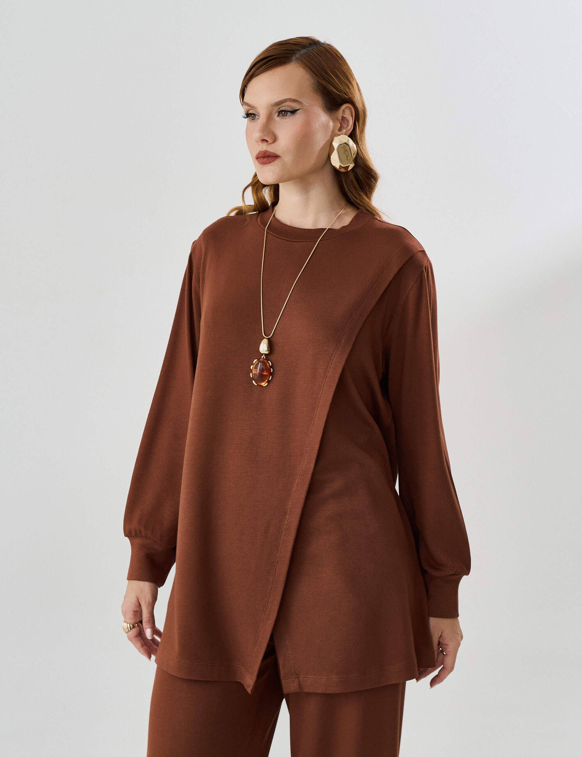 Blusa Copenhagem Meire Marrom Tamara
