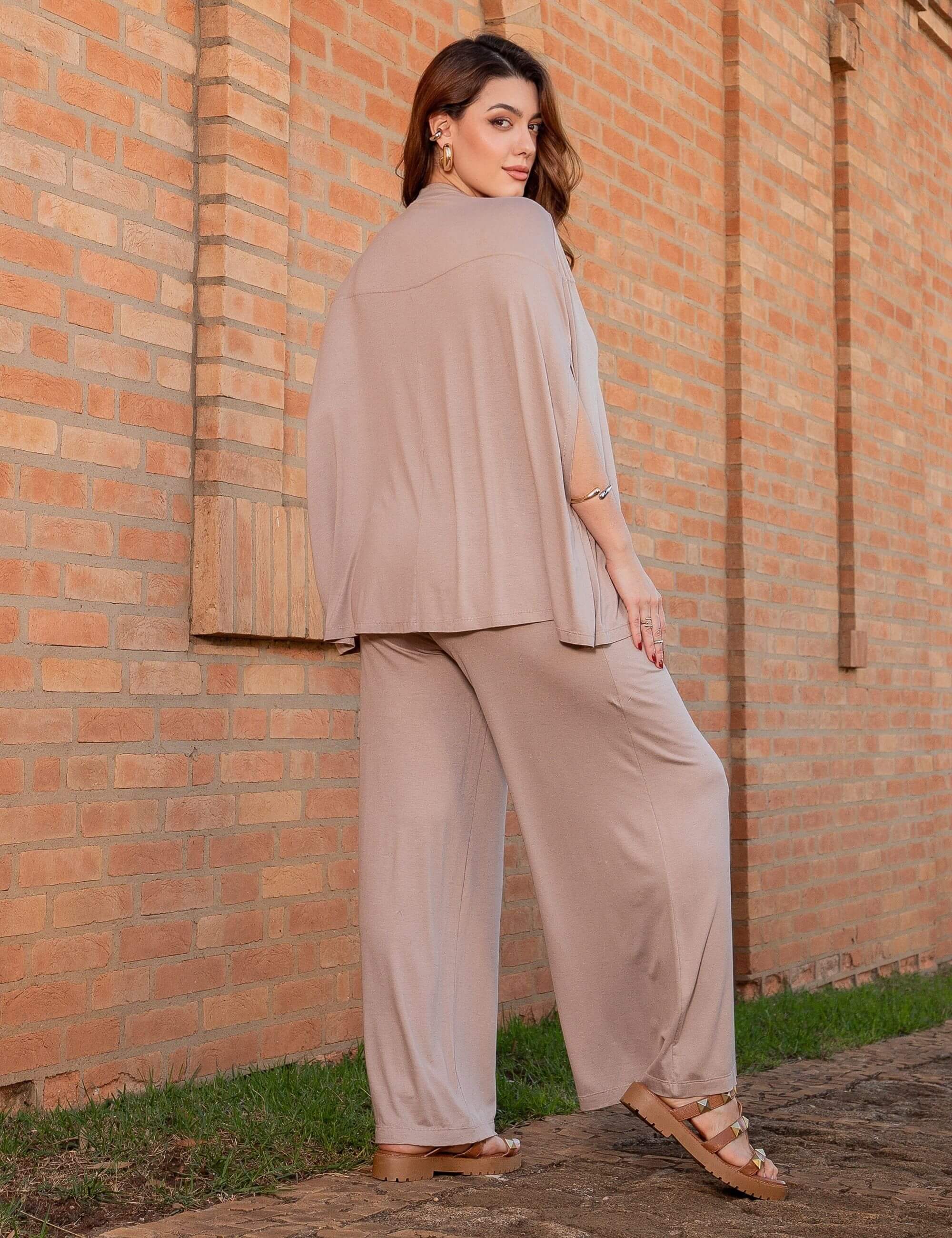 Conjunto Bartira Taupe