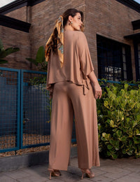 Conjunto Fiorela Bege Awake