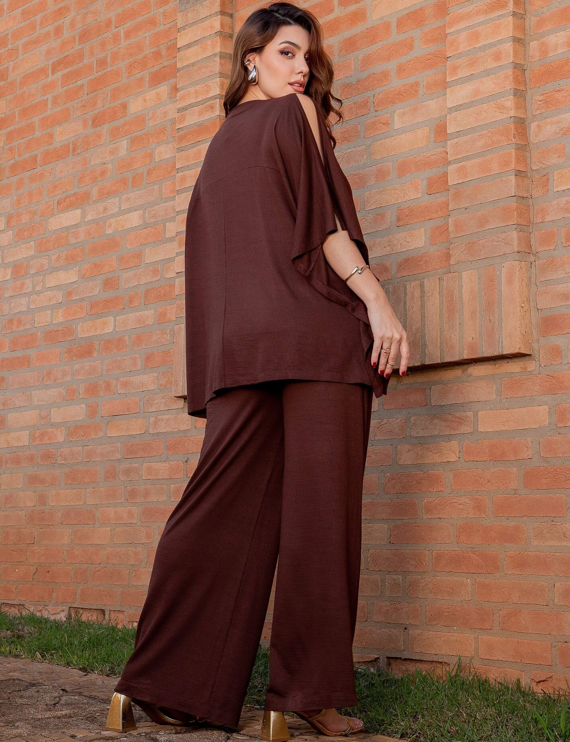 Conjunto Vicenza Benedita Marrom Natureza