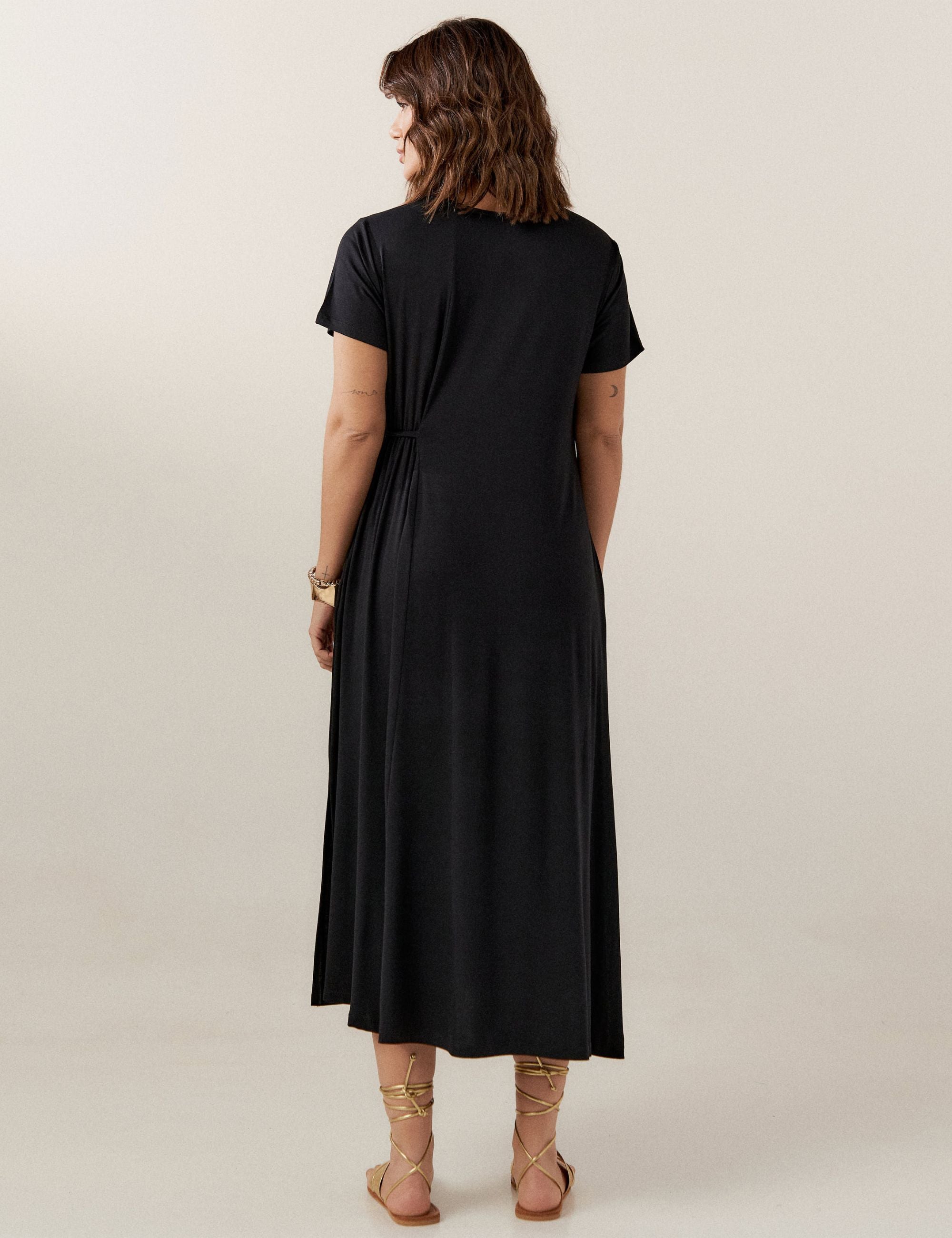 Vestido Otavia Preto